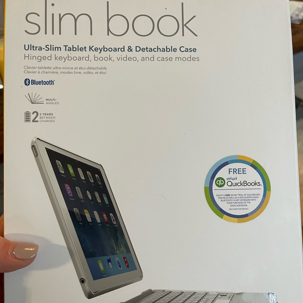 Ultra slim Tablet Keyboard & Detachable Case